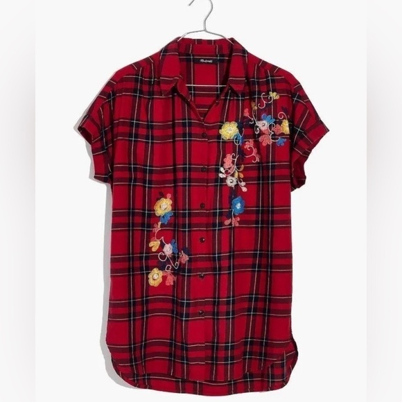 Tops - Madewell Embroidered Floral Central Shirt